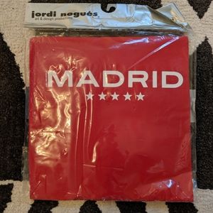 Madrid red t-shirt NWT medium